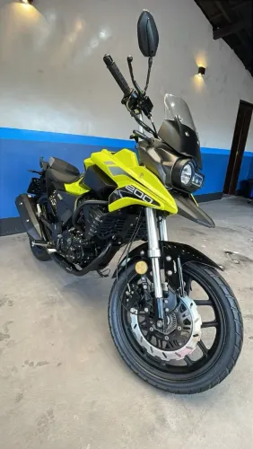Shineray Storm 200 2024/2025 - Impecável - 17.600 km
