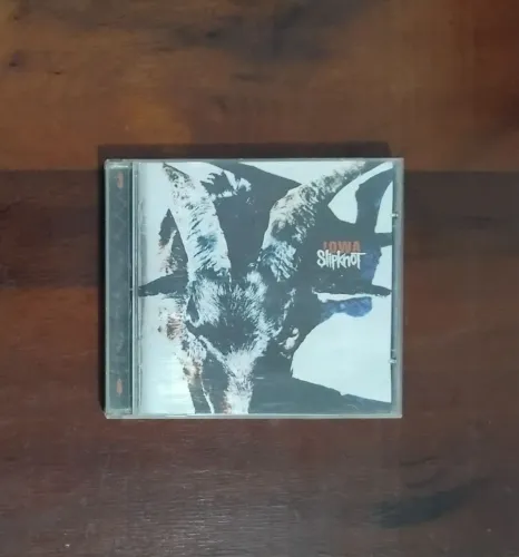 CD Slipknot Iowa 2001 capa prata