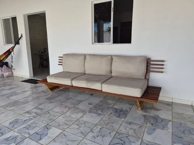 Sofá madeira 