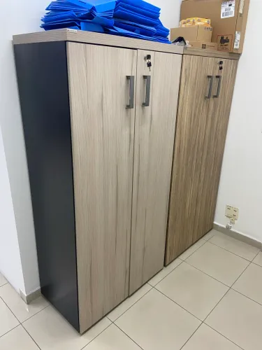 Armário Arquivo para Escritório com Chave (Suporte para Pasta Suspensa)