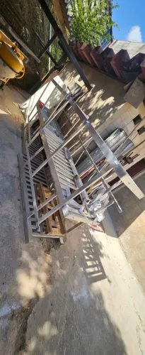 Vende-se Prateleira em Alumínio para Baú Refrigerado - 3 Andares