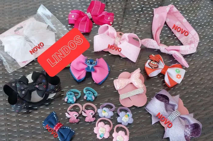 Lote de Laços e Enfeites de Cabelo LINDOS (Itens Novos e Itens Pouco Uso)