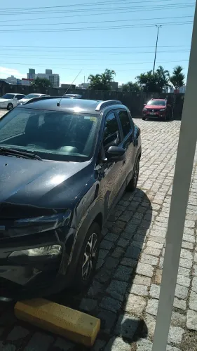 Alugo kwid  completo 700