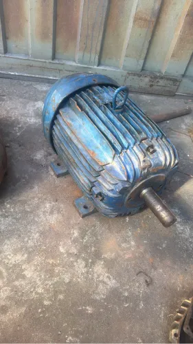 Motor Trifásico Weg 20cv 4 polos 220/380v 1730rpm