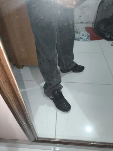 Calça jeans preta(PROMOÇÃO)