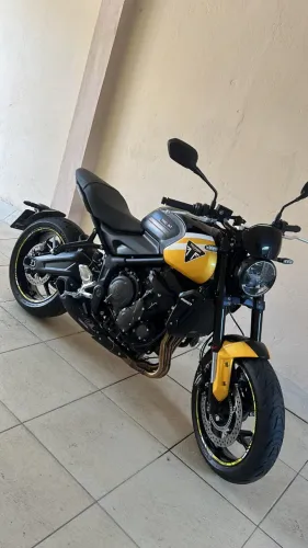 Triumph Trident 660cc 2025 Cosmic Yellow