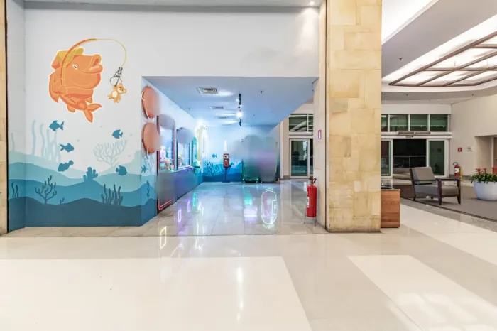 Loja em shopping na Rodovia Raposo Tavares, 23500 - Shopping Granja Vianna - 380 146 m²