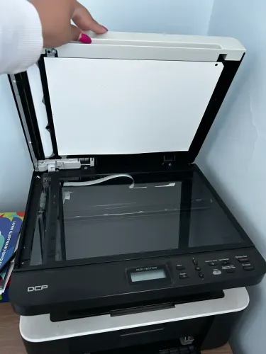 Impressora Multifuncional Brother DCP-1617NW - Laser Wi-Fi