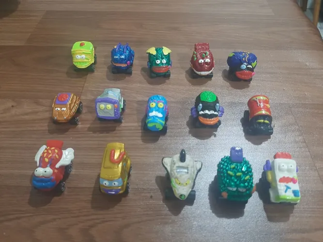 Kit 15 carrinhos Trash Pack Wheels