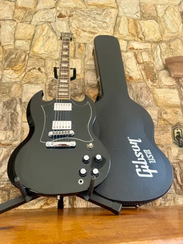 Guitarra Gibson SG Standard 2012.
