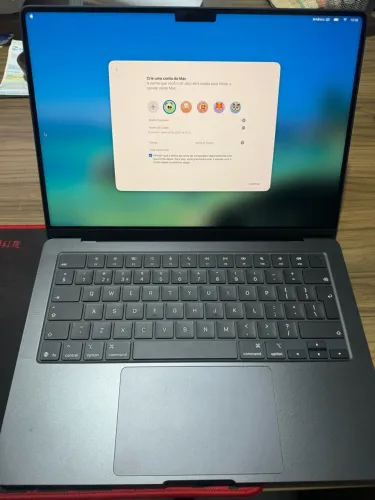MACBOOK PRO 14 pol. M5