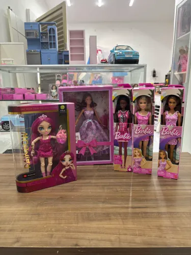 Lote Barbies + Rainbow high lacradas