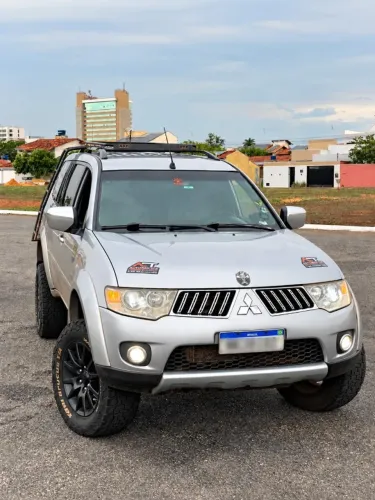 Mitsubishi Pajero Dakar 3.2 4X4 T.i. Dies. 5P Aut. 2009