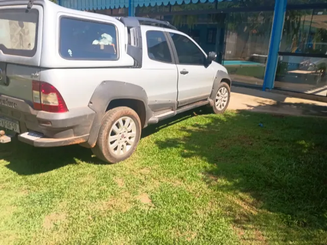 Fiat Strada Adventure1.8/ 1.8 Locker Flex CD 2013