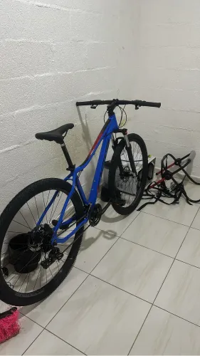 Bicicleta Oggi Aro 29