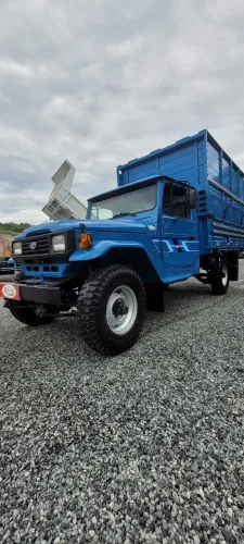 Toyota Band. Jipe 4X4 Sport 3.7 Diesel 1990