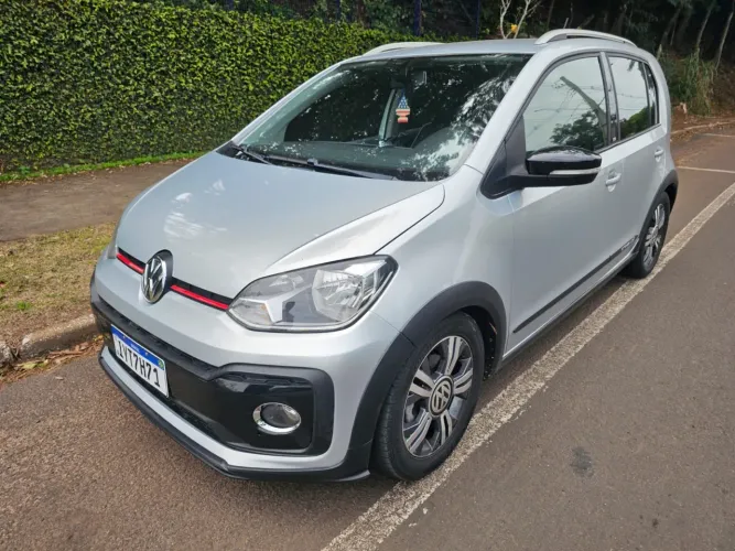 Volkswagen Up! Cross 1.0 TSI Total Flex 12V 5P 2018