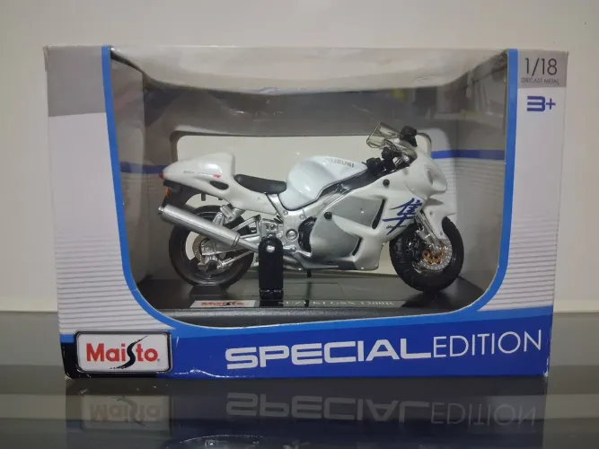 Miniatura Moto Maisto Suzuki Hayabusa GSX 1300R Escala 1/18
