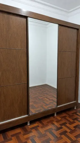 Guarda-Roupa Casal