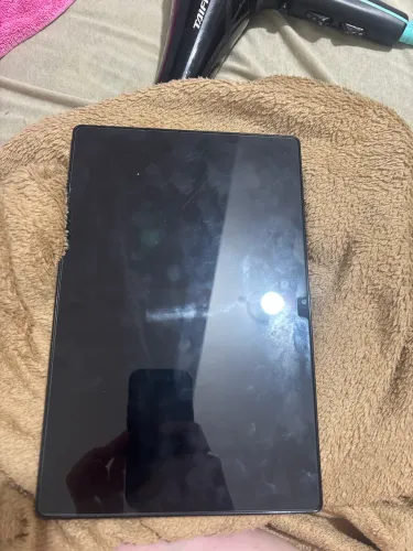 Tablet Tab A8 na Caixa