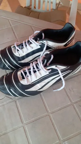 Vê do uma chuteira top