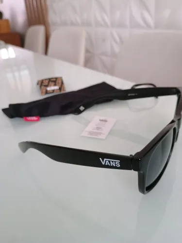 Óculos de sol marca Vans original novo na caixa