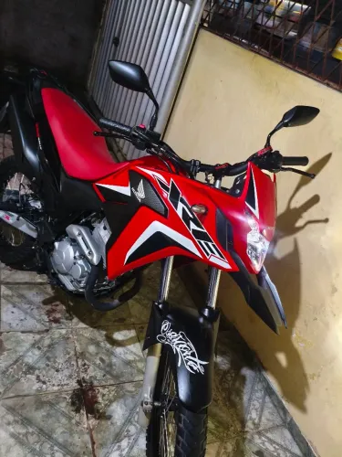 Xre 300