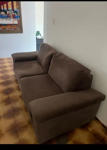Sofá de 2 lugares ( Semi novo)