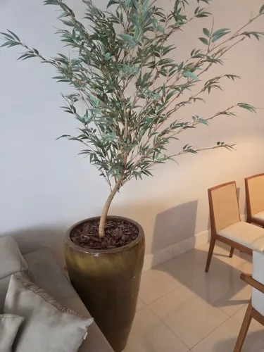 Planta artificial decorativa