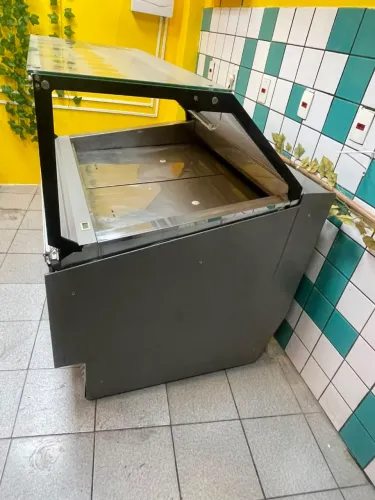 Refrigerador expositor