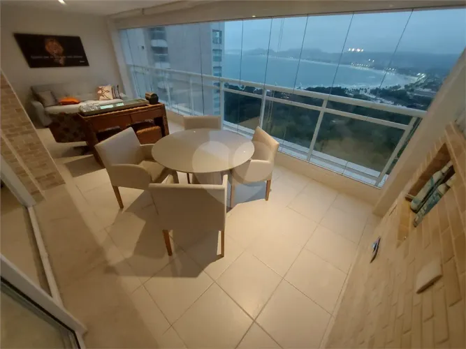 Apartamento com 3 quartos à venda em Parque enseada - SP