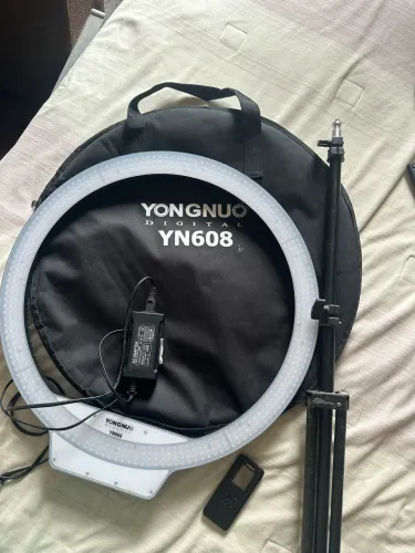 Ring Light Profissional Youngnuo YN-608 Seminovo