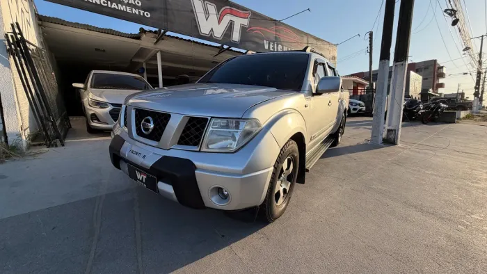 Nissan Frontier XE CD 4X2 2.5 TB Diesel 2012