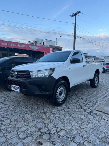 Toyota Hilux CS 4X4 2.8 TDI Diesel Mec. 2017