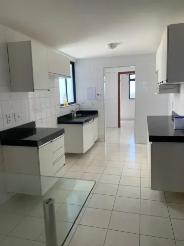APARTAMENTO DE ALTO PADRÃO COM VISTA MAR | PONTA DO FAROL