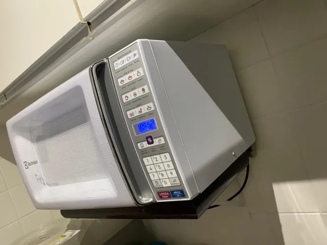 Microondas eletrolux 220v