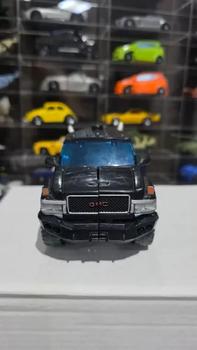 Transformers Voyager - Ironhide Dark Of The Moon