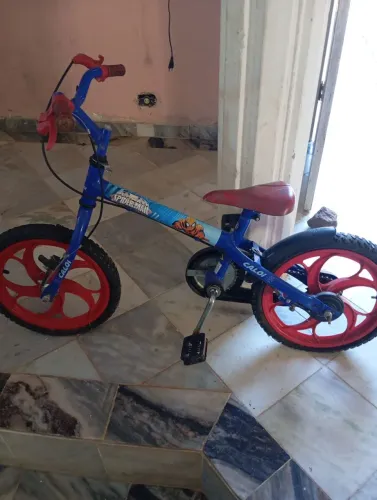 Bicicleta Infantil Caloi Homem-Aranha