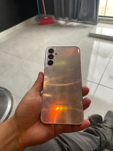 Samsung A24