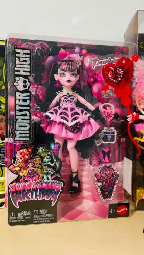 Draculaura sweet brithday monster high original mattel lacrada