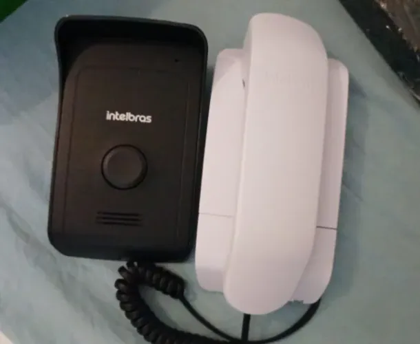 Interfone Porteiro Eletrônico Intelbras Branco Ipr 1010 Novo + Case Protetora