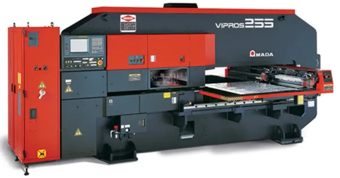 PUNCIONADEIRA CNC HIDRÁULICA AMADA VIPROS 255 - FANUC