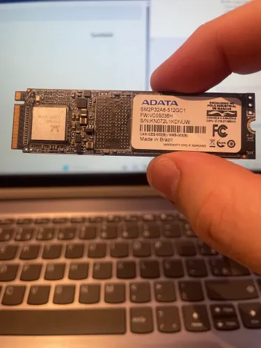 SSD NVME m2 512 GB com win11