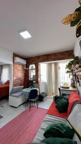 Imóvel para venda possui 43 metros quadrados com 1 quarto em Pituba - Salvador - BA