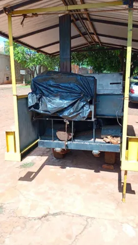 Vendo trailer de lanche 