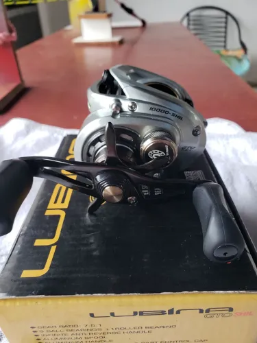 Raridade carretilha lubina gto manivela esquerda 