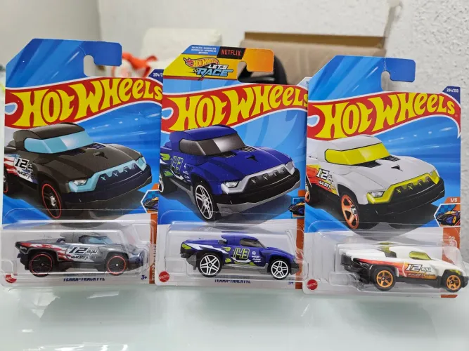 Trio Hot wheels Terra-Tracktyl