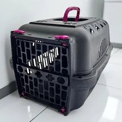 Caixa de transporte 1: 32 cm x 27 x 45 cm 