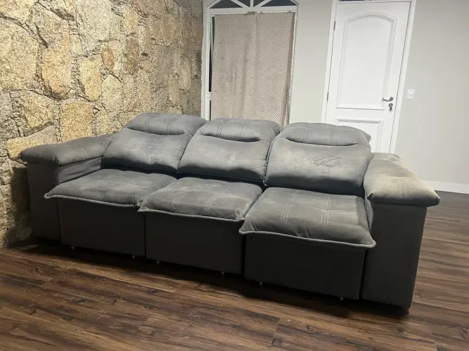 Sofá retrátil 3 lugares