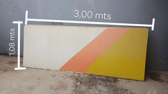 Vende-se Toldo pronto para instalar, Medidas 3,00 mts por 1,08 mts